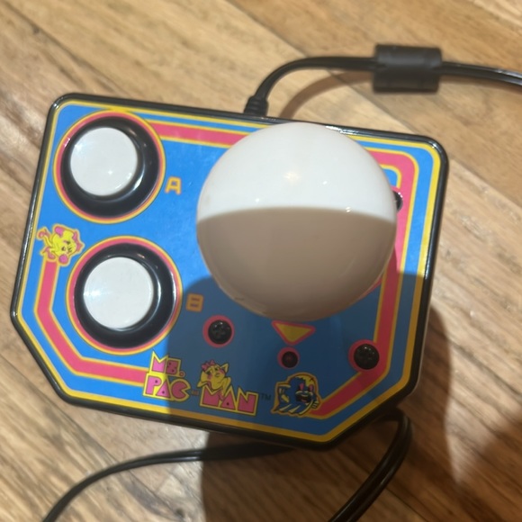 Ms Pac-Man joystick game - Picture 2 of 3